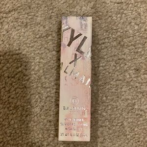 Kylie x Balmain high gloss